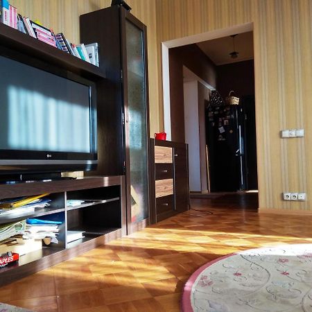 Ferienwohnung Alabama Mama Kiew Exterior foto